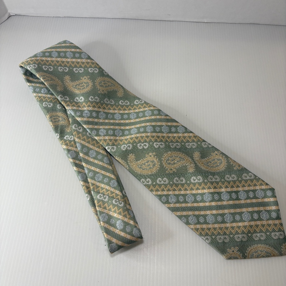 SUPERBA Vtg Mid-Century 50s-60s Green Geometric/Paisley Neck Tie Polyester